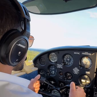 Learn to Fly a Plane - Linden
